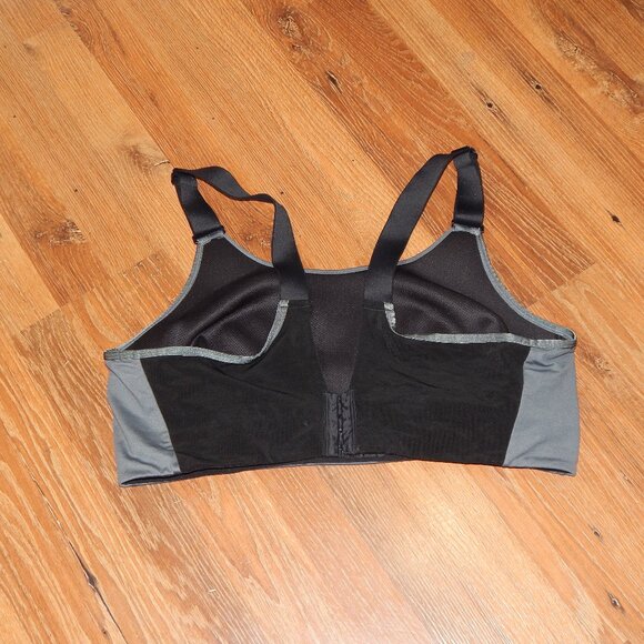 Womens Size 46DD Livi Lane Bryant Sculpting High Impact No-Wire Gray Sports Bra - Picture 2 of 3